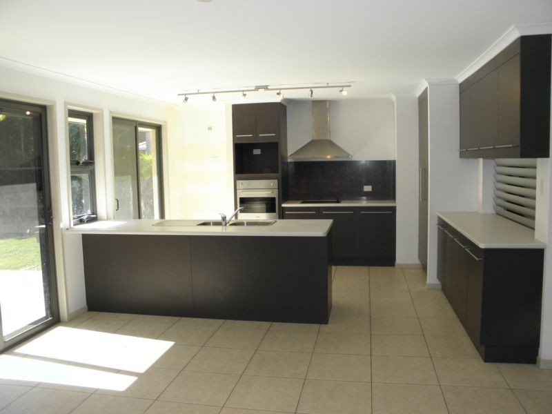 12 Traminer Court, Tweed Heads South NSW 2486