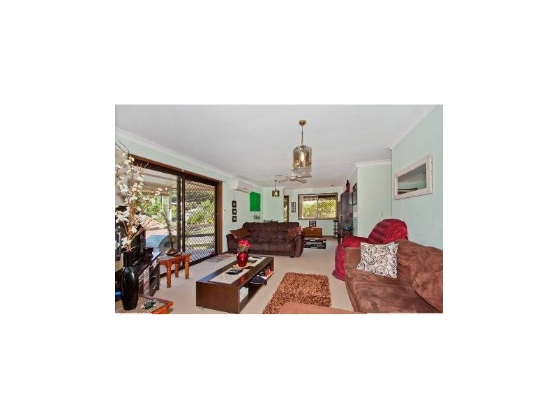 1/8 Mariners Crescent, Banora Point NSW 2486