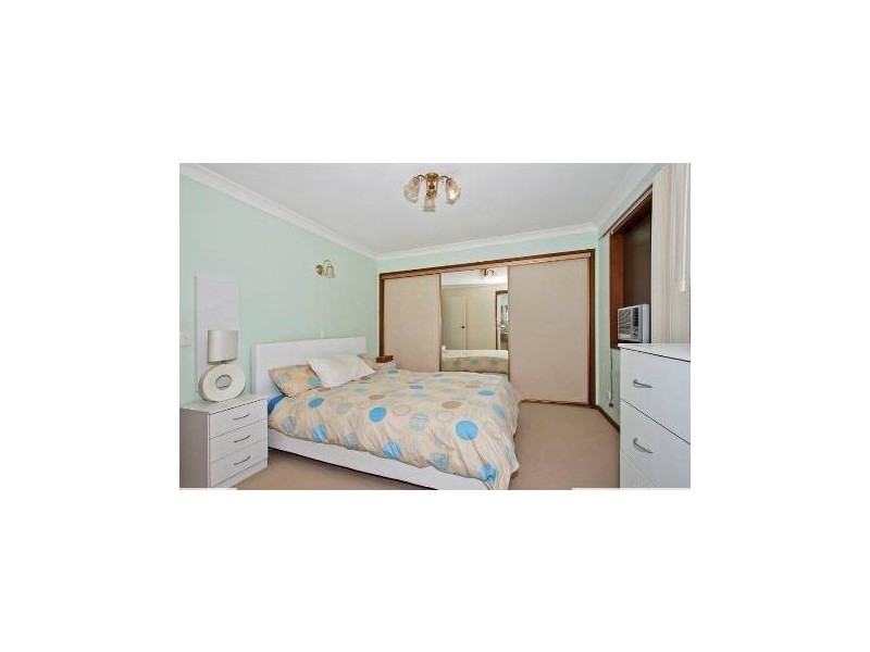 1/8 Mariners Crescent, Banora Point NSW 2486