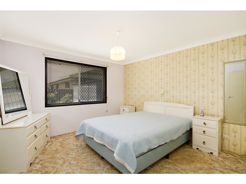 1/33 Blundell Boulevard, Tweed Heads South NSW 2486