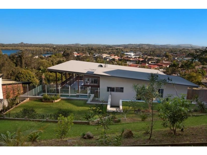 7 Mariners Crescent, Banora Point NSW 2486