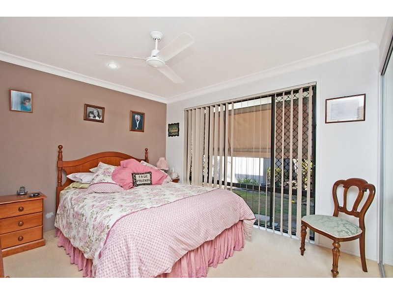 9 Triton Street, Tweed Heads South NSW 2486