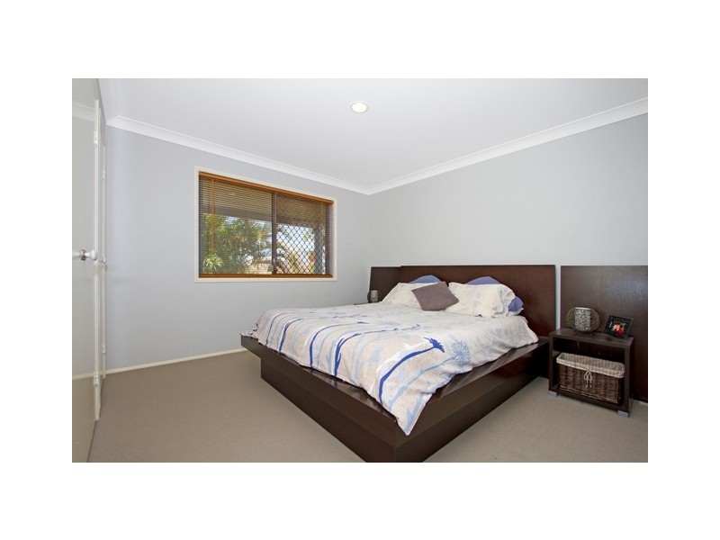72 Glen Ayr Drive, Banora Point NSW 2486
