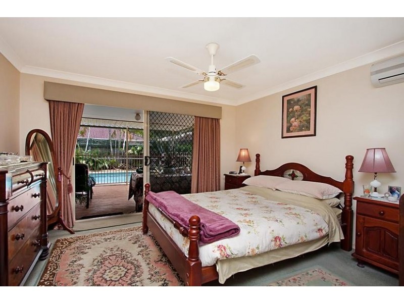 2 Semillon Court, Banora Point NSW 2486