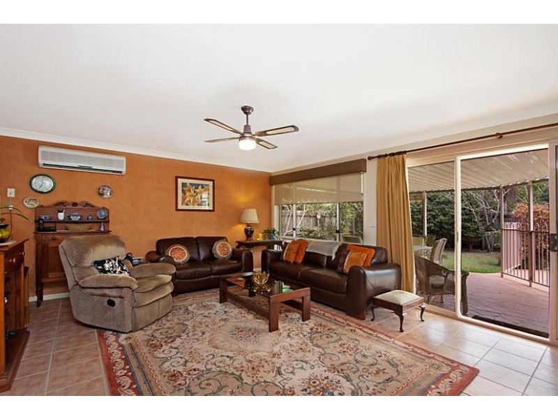 2 Semillon Court, Banora Point NSW 2486