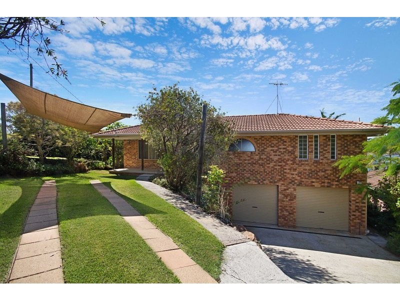 6 Summit Drive, Banora Point NSW 2486