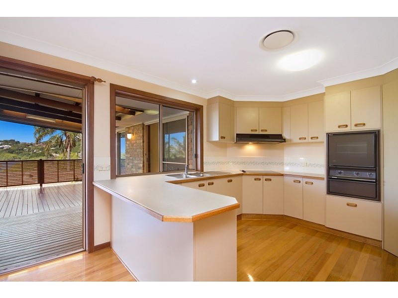 6 Summit Drive, Banora Point NSW 2486