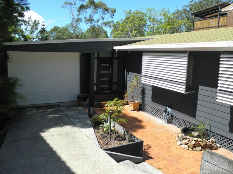 11 Piggabeen Road, Tweed Heads West NSW 2485