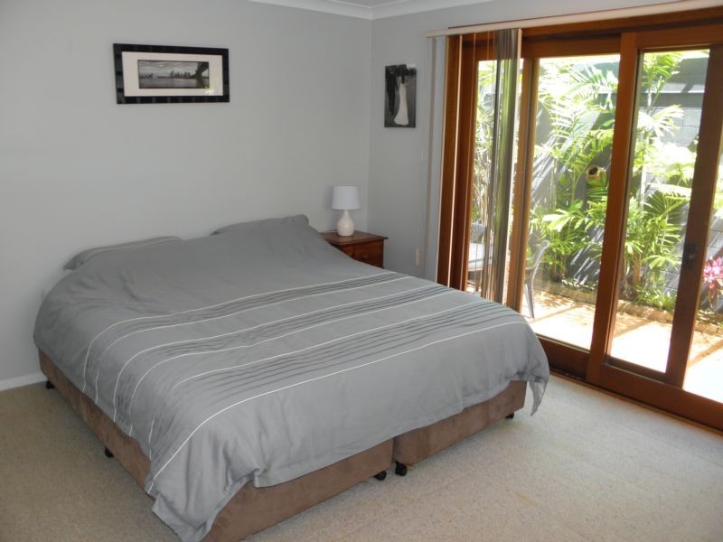 11 Piggabeen Road, Tweed Heads West NSW 2485