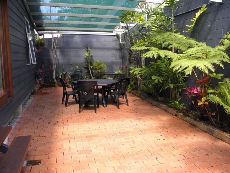 11 Piggabeen Road, Tweed Heads West NSW 2485