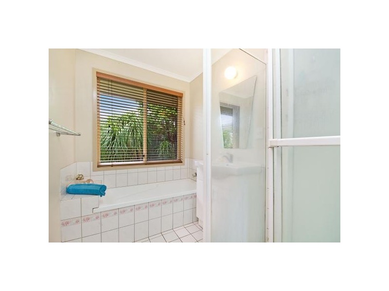 3 Casuarina Drive, Banora Point NSW 2486