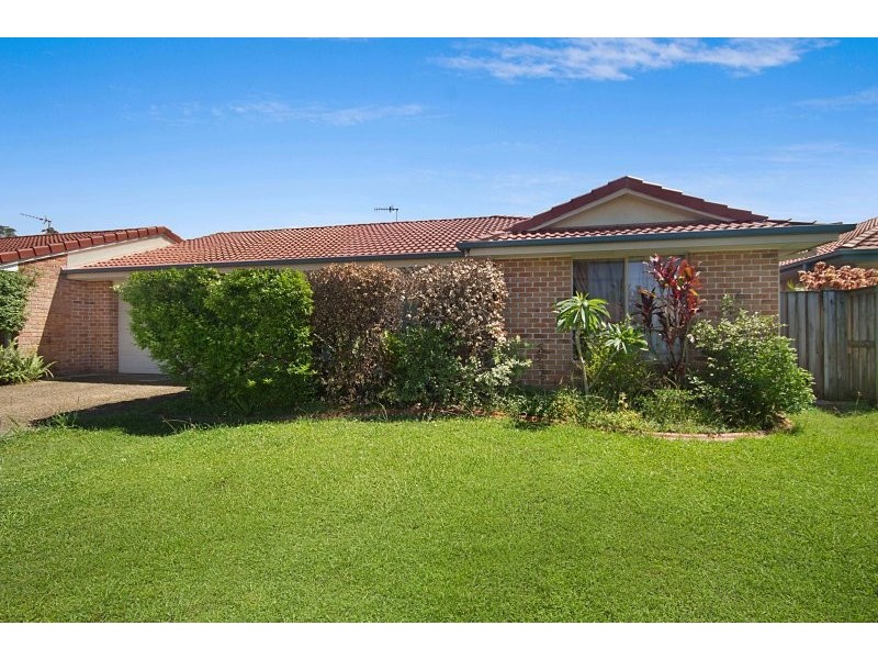 2/2 Franklin Street, Banora Point NSW 2486