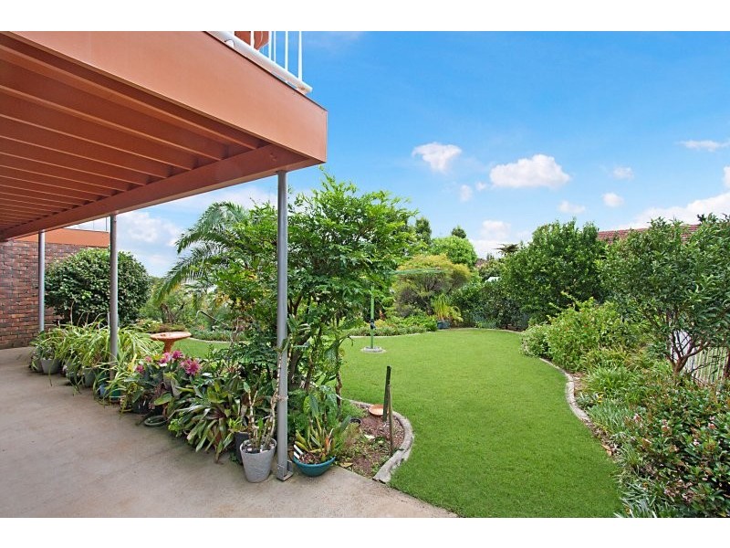 4 Allamanda Avenue, Banora Point NSW 2486