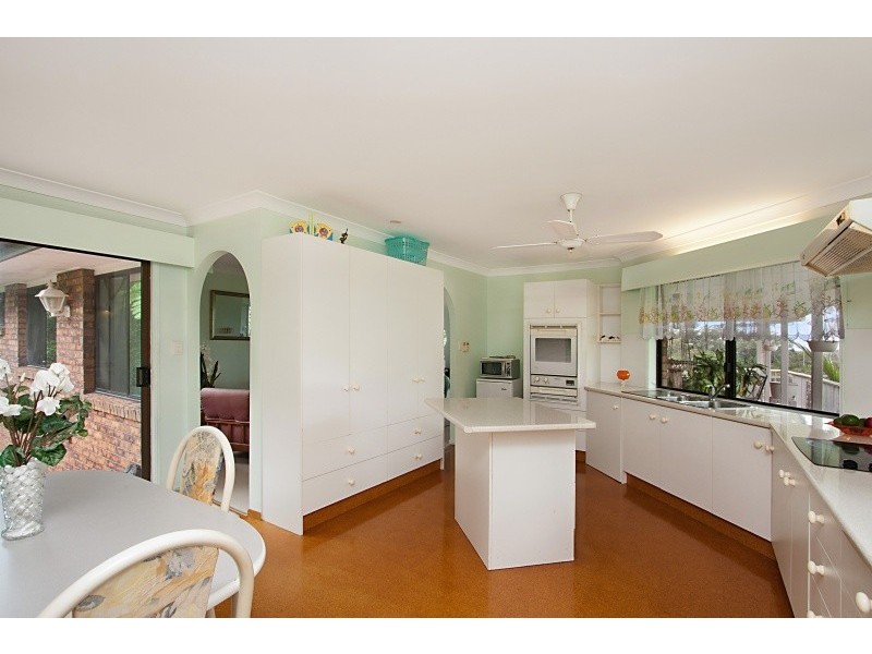 42 Myeerimba Pde, Tweed Heads West NSW 2485