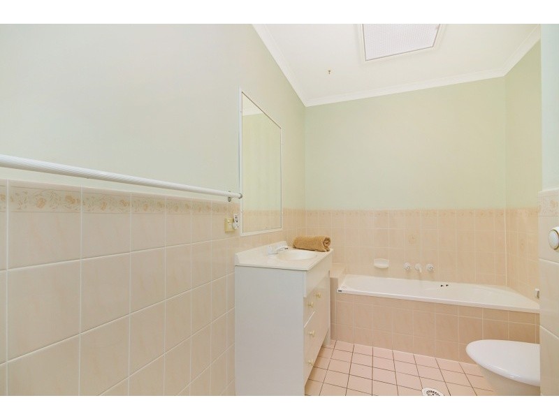 16/1 Cromer Court, Banora Point NSW 2486