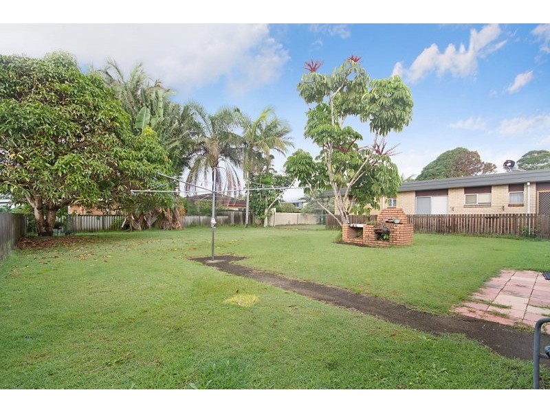 32 Cooloon Crescent, Tweed Heads South NSW 2486