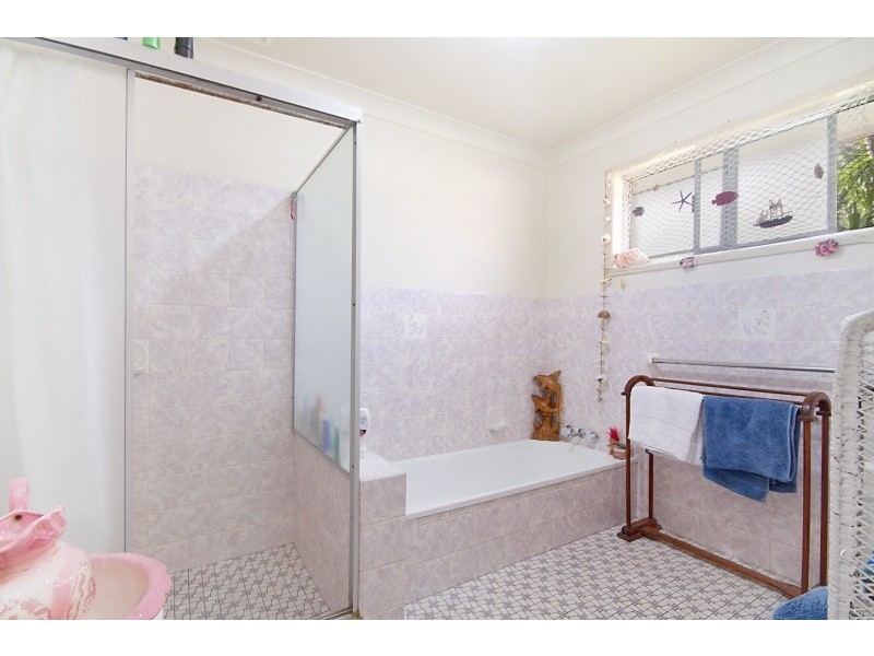 32 Cooloon Crescent, Tweed Heads South NSW 2486