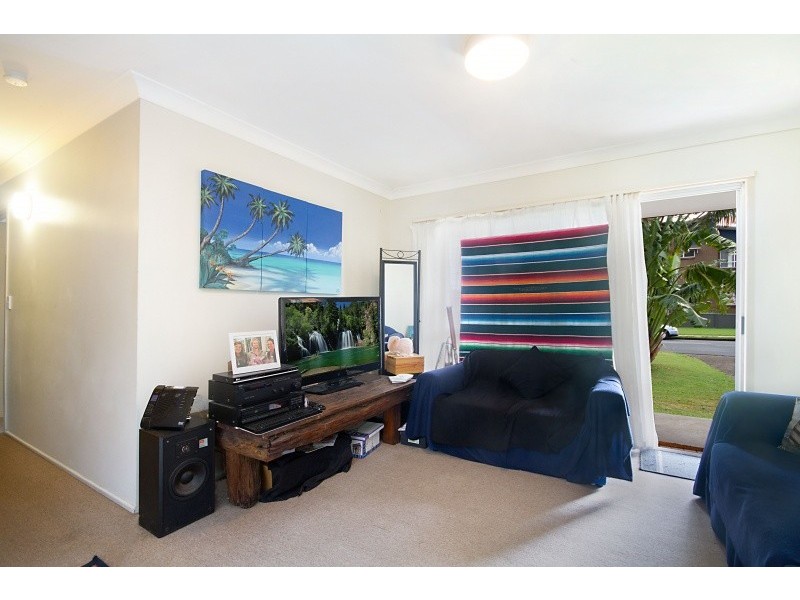 32 Cooloon Crescent, Tweed Heads South NSW 2486