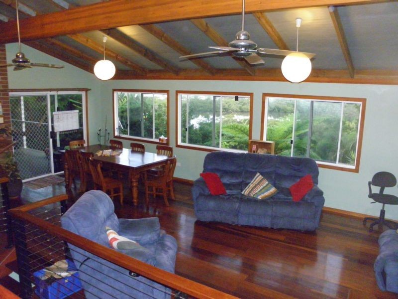 79 Bimbadeen Avenue, Banora Point NSW 2486