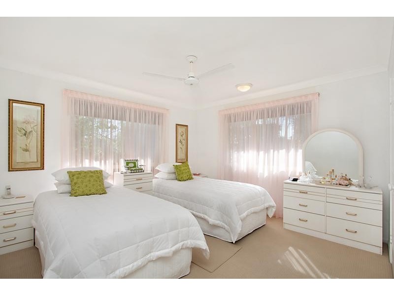 1 Golfview Court, Banora Point NSW 2486