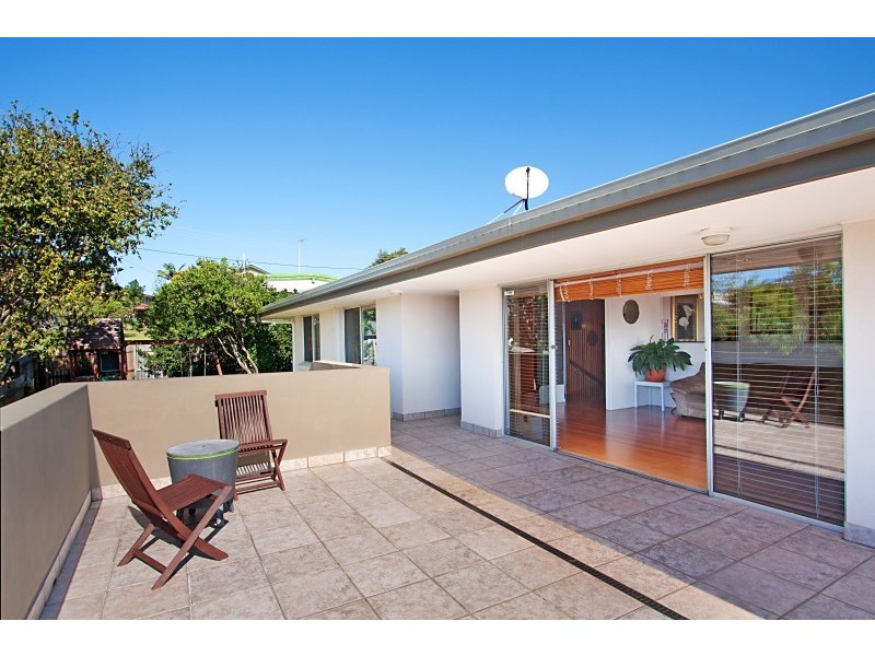 24 Laura Street, Banora Point NSW 2486