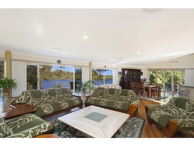 77 Overall Drive, Pottsville NSW 2489