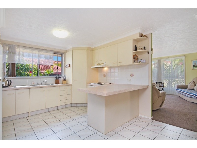 48 Clonakilty Close, Banora Point NSW 2486