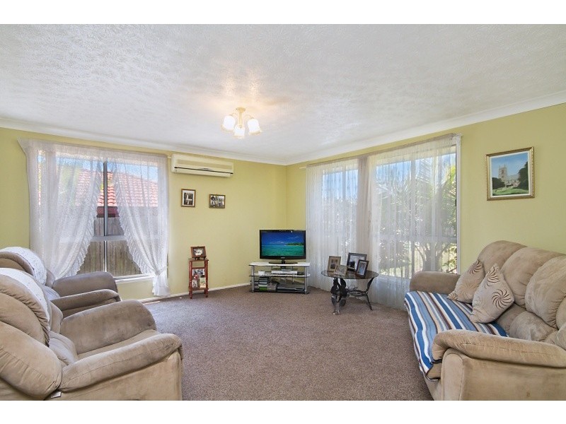 48 Clonakilty Close, Banora Point NSW 2486