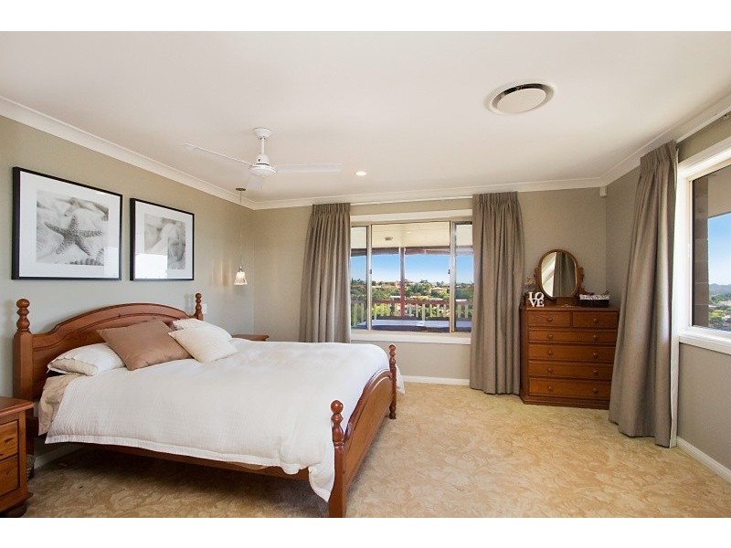 47 Lochlomond Drive, Banora Point NSW 2486