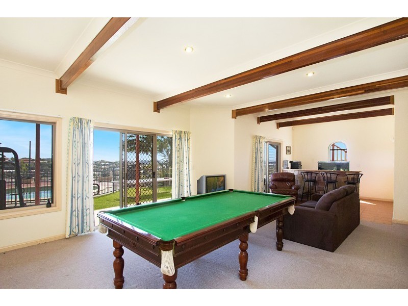 47 Lochlomond Drive, Banora Point NSW 2486