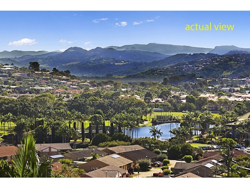 24 St Andrews Way, Banora Point NSW 2486