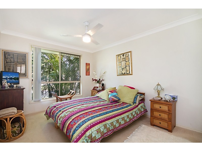 1/19 Riversdale Boulevard, Banora Point NSW 2486