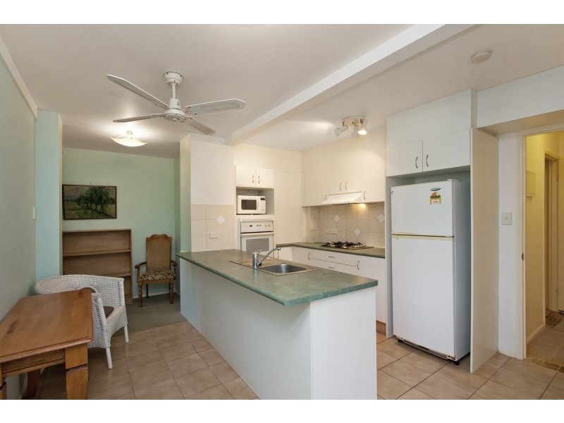 104 Lochlomond Drive, Banora Point NSW 2486