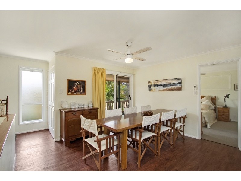104 Lochlomond Drive, Banora Point NSW 2486