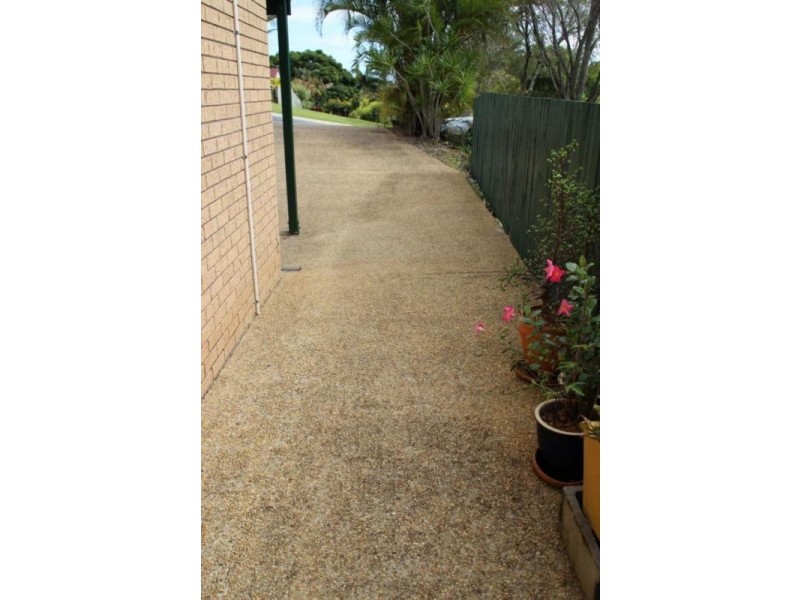 2/104 Lochlomond Drive, Banora Point NSW 2486