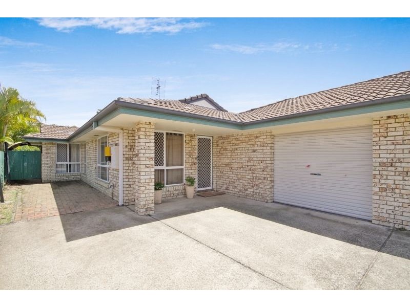 2/44 Clonakilty Close, Banora Point NSW 2486