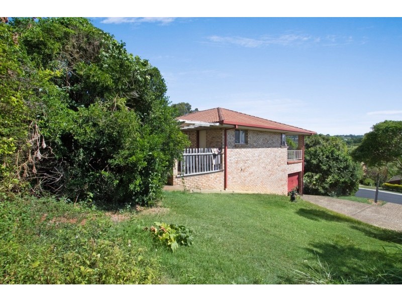 19 Bluegum Blvd, Banora Point NSW 2486