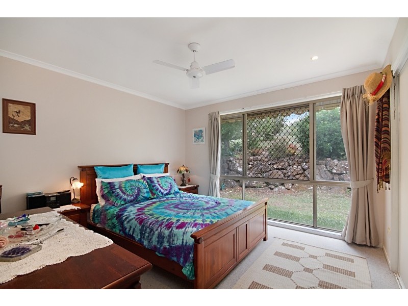 21 Shamrock Avenue, Banora Point NSW 2486