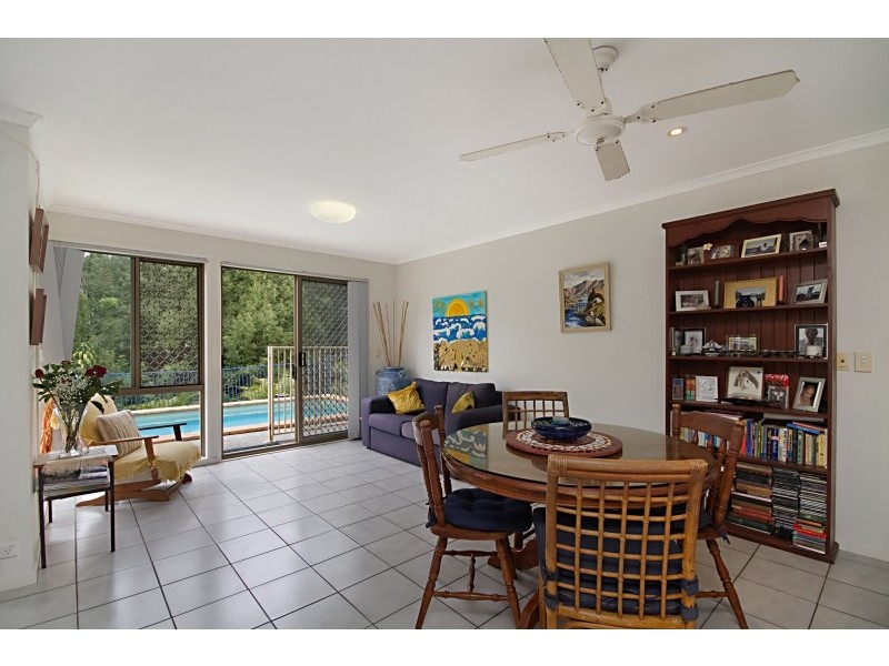 21 Shamrock Avenue, Banora Point NSW 2486