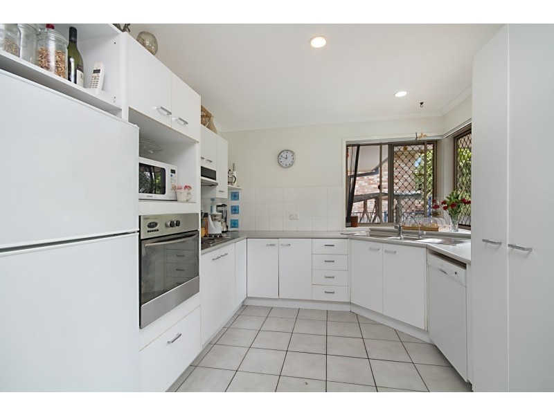 21 Shamrock Avenue, Banora Point NSW 2486