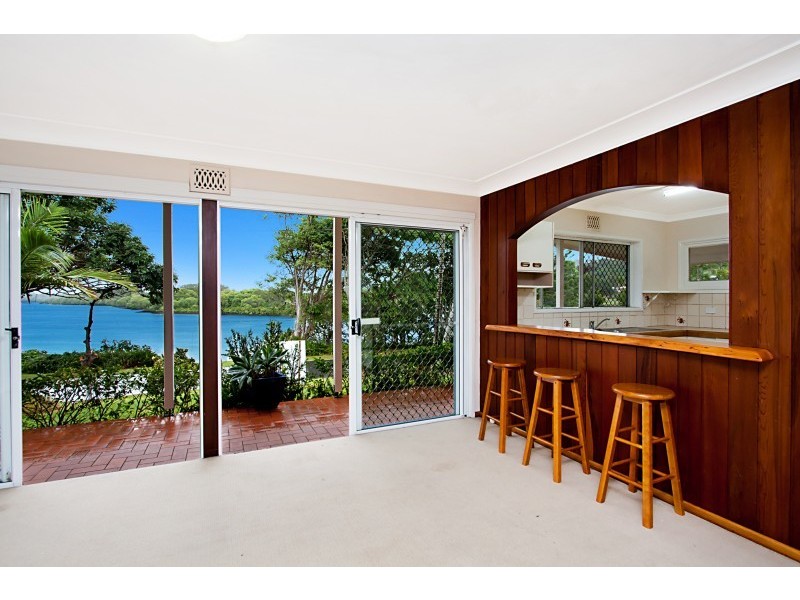 4 Barellan Drive, Banora Point NSW 2486