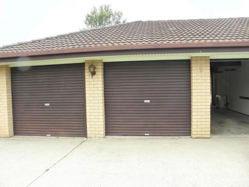 5 Sunset Place, Tweed Heads West NSW 2485