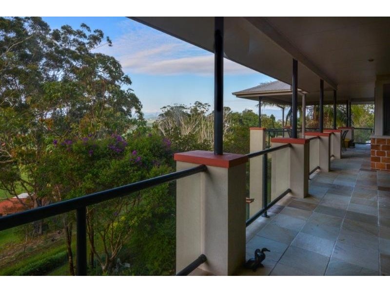 2 Bloodwood Place, Nunderi NSW 2484