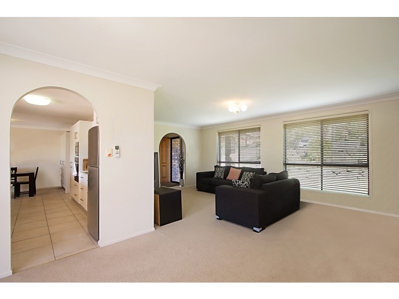 72 Ash Drive, Banora Point NSW 2486