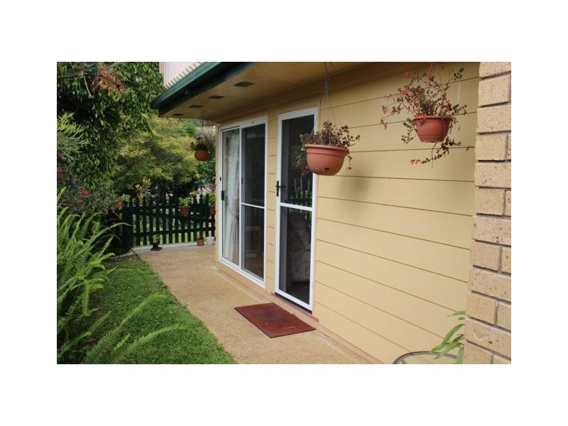 2//104 Lochlomond Drive, Banora Point NSW 2486