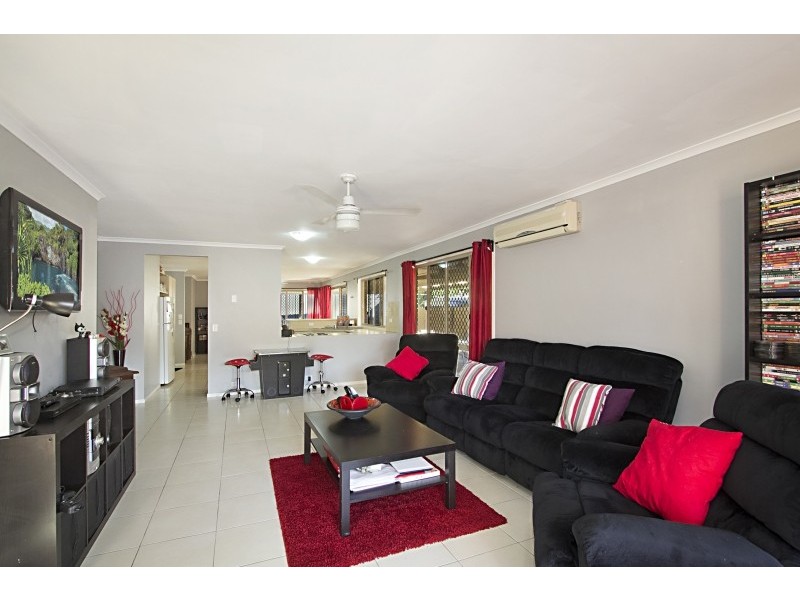 38 Covent Gardens Way, Banora Point NSW 2486