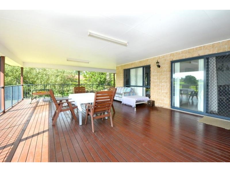 12 Pottsville Road, Mooball NSW 2483