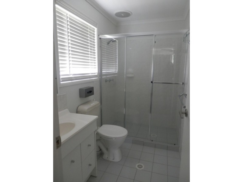 2/21 Lochlomond Drive, Banora Point NSW 2486