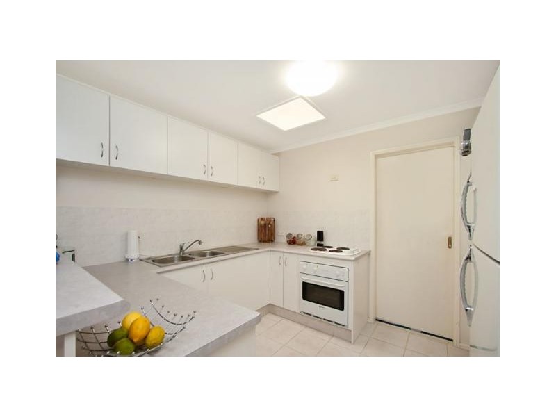 2/21 Lochlomond Drive, Banora Point NSW 2486