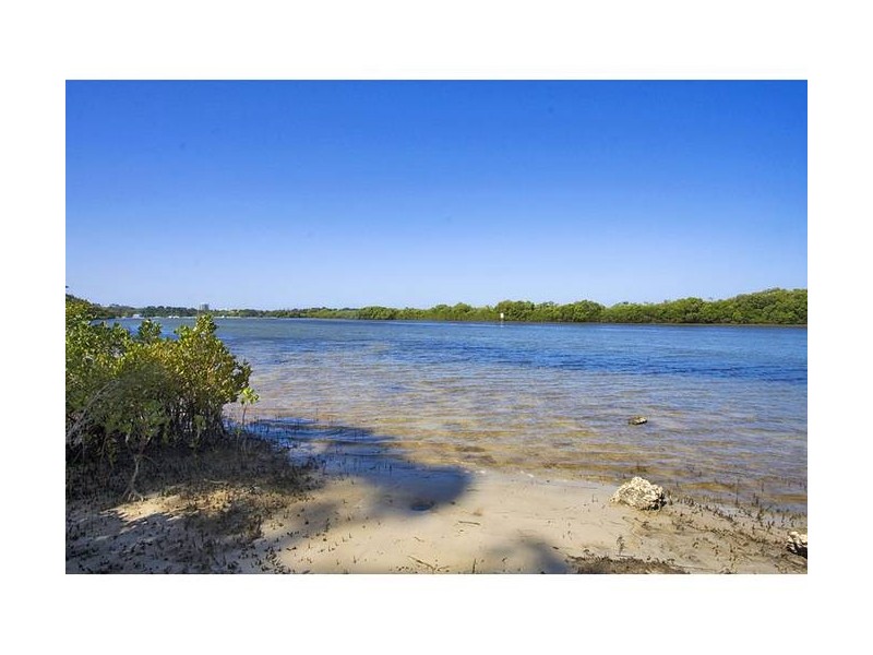 6/42-44 Dry Dock Road, Tweed Heads South NSW 2486